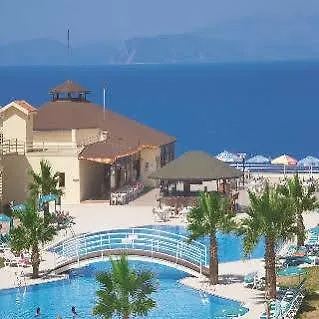 Otel Sealight Family Club 4*